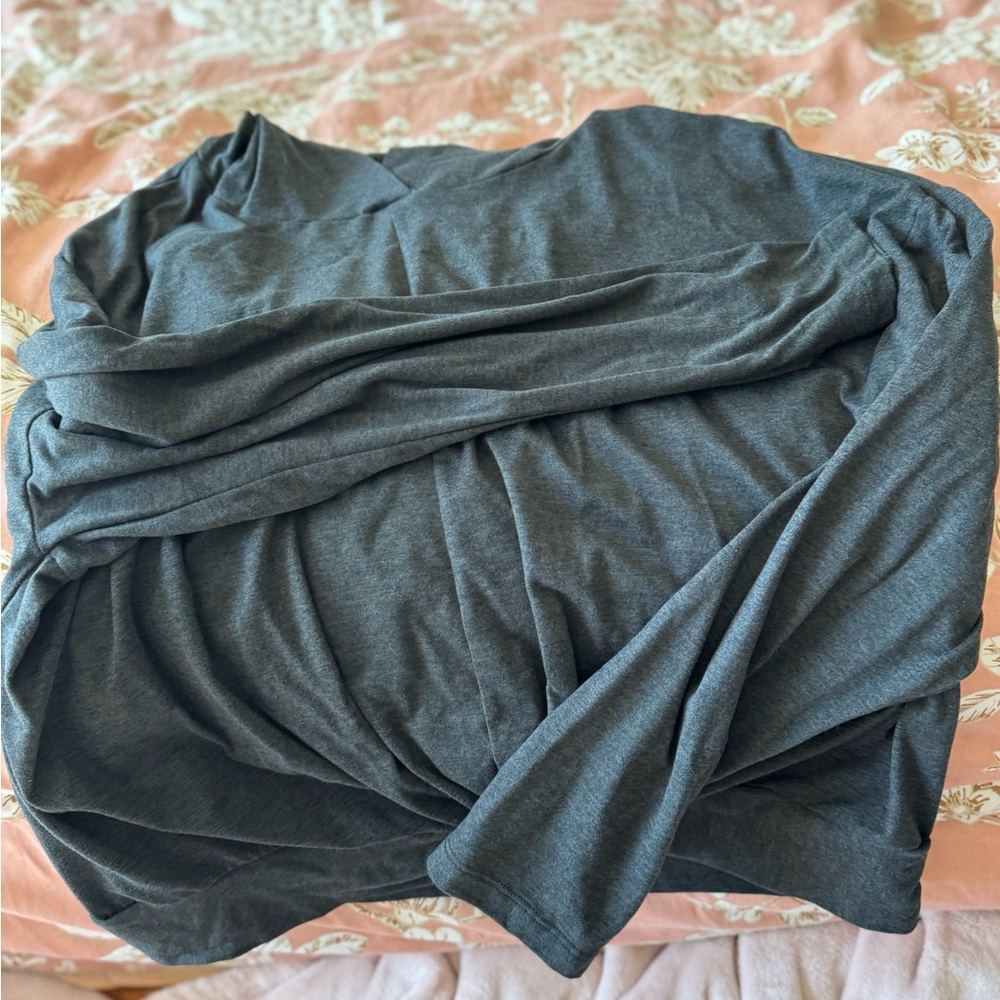 GAP Charcoal Long Sleeve Jersey